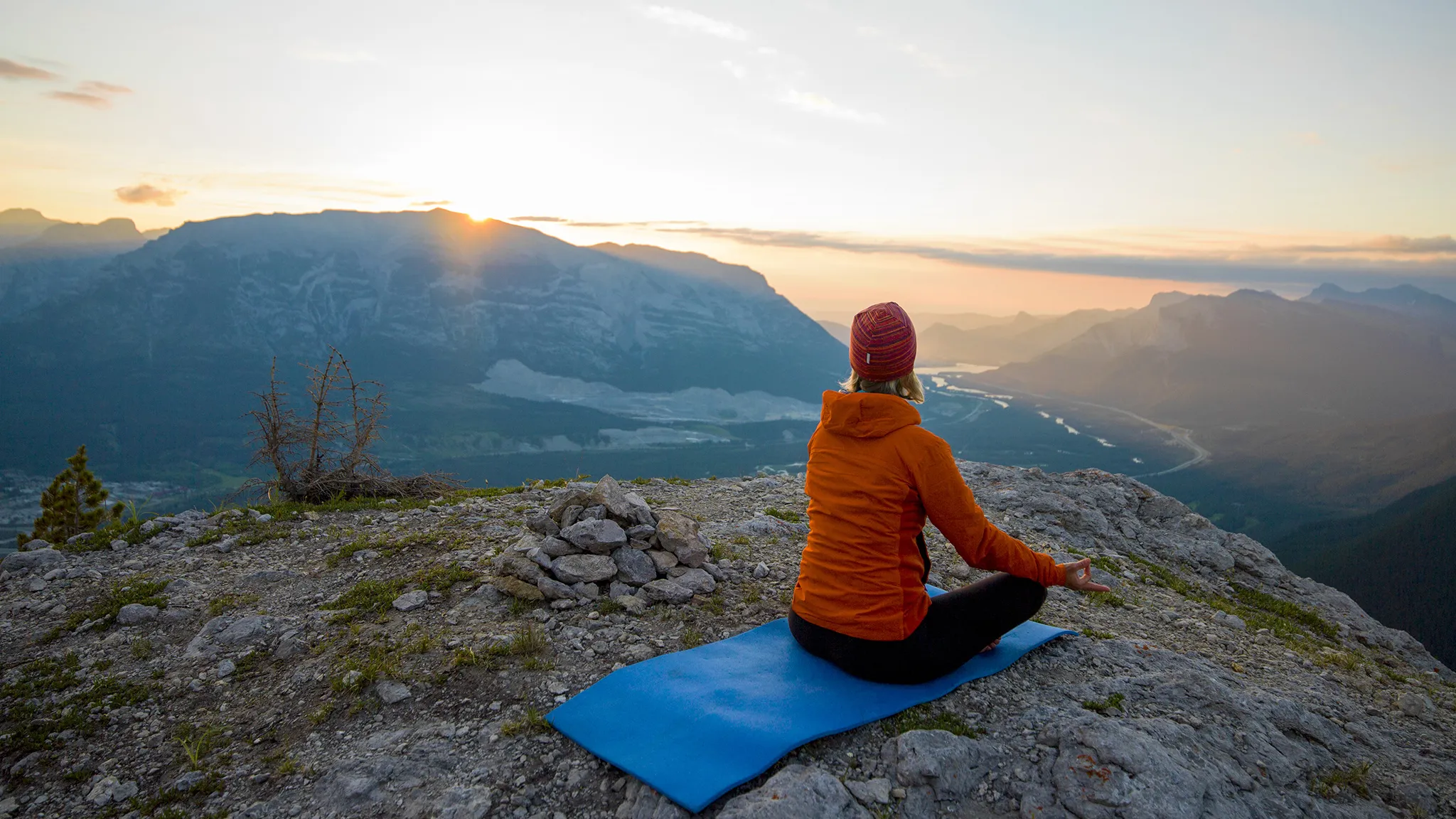How to Meditate When You're Travelling And Actually Enjoy It